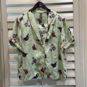 2 Piece Butterfly Print Pajama Set